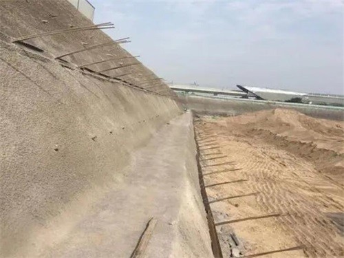 港北河道边坡加固